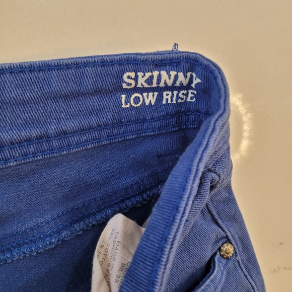 2 x Bluenotes Skinny Low Rise Jeans - Blue and Red - Women's 38 x 32 - Picture 5 of 16